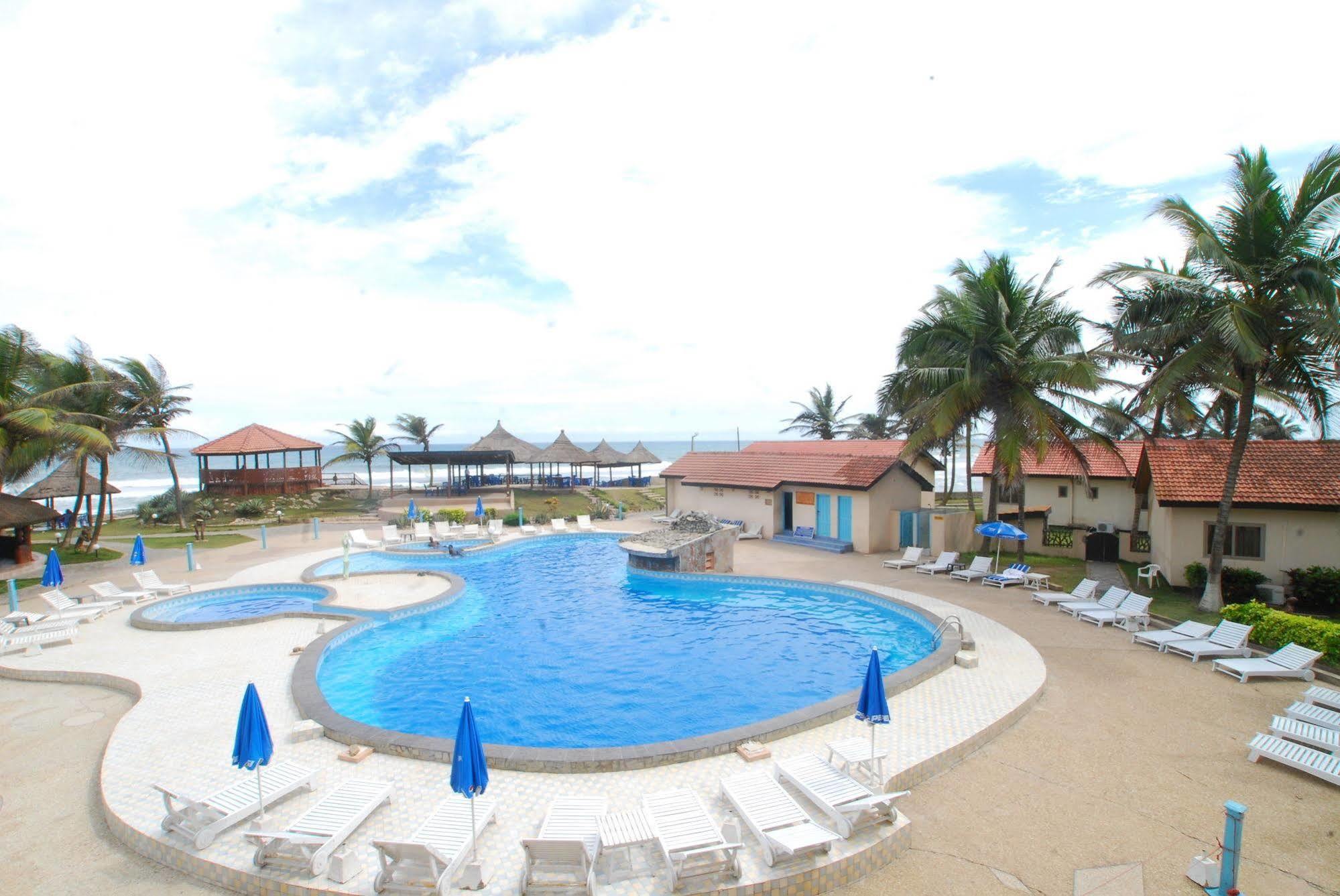Ramada Resort Akkra Exterior foto